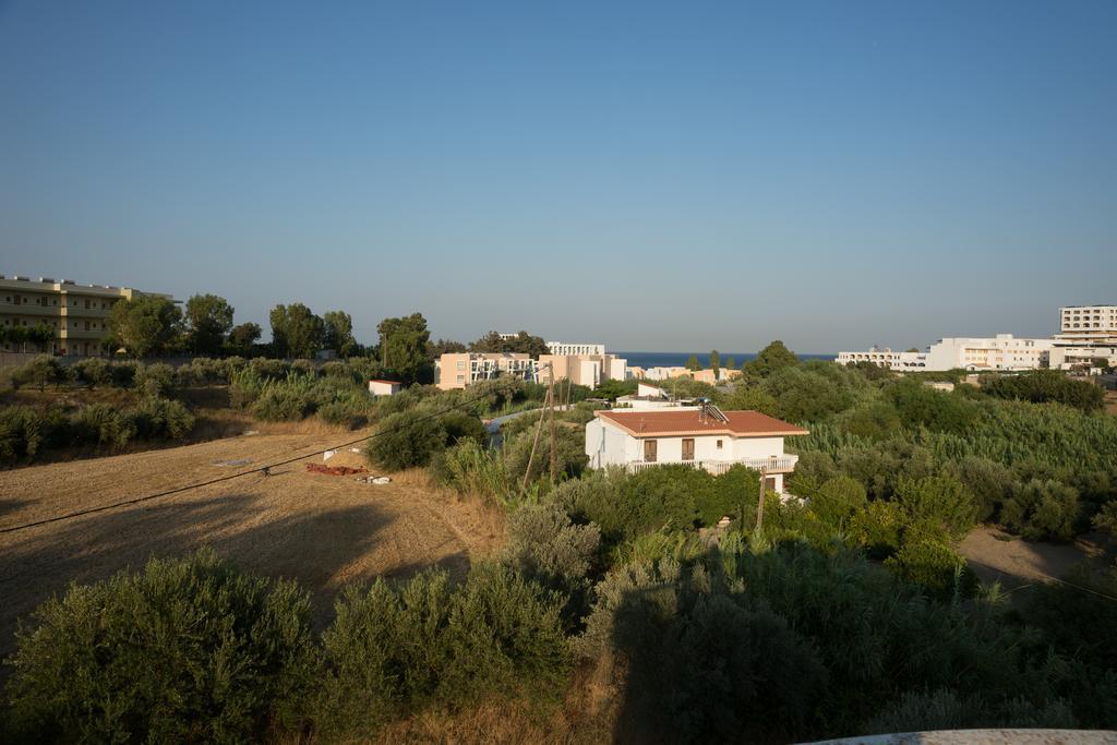 Aphrodite Apartments Kallithéa Exteriör bild