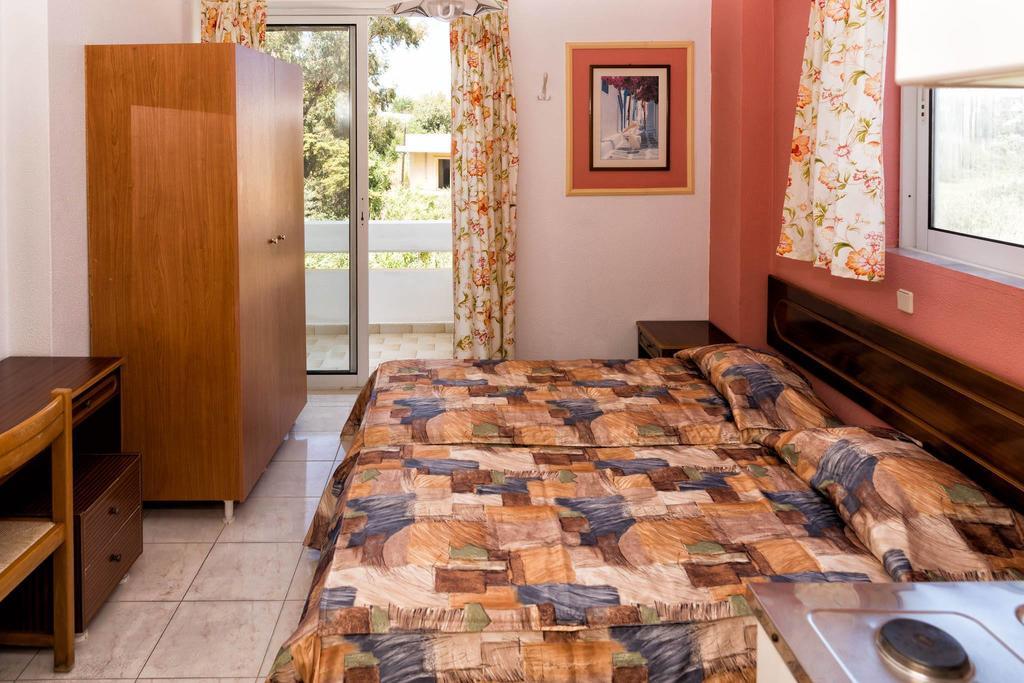 Aphrodite Apartments Kallithéa Rum bild